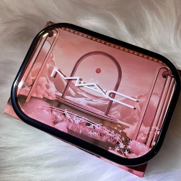MAC Cosmetics Makeup Bundle- Fix+ Original, Eyeshadow Palette & lipstick/liner